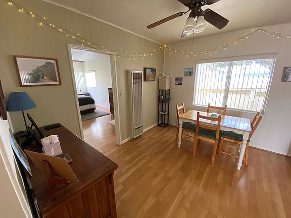 DINING AREA WITH CEILING FAN