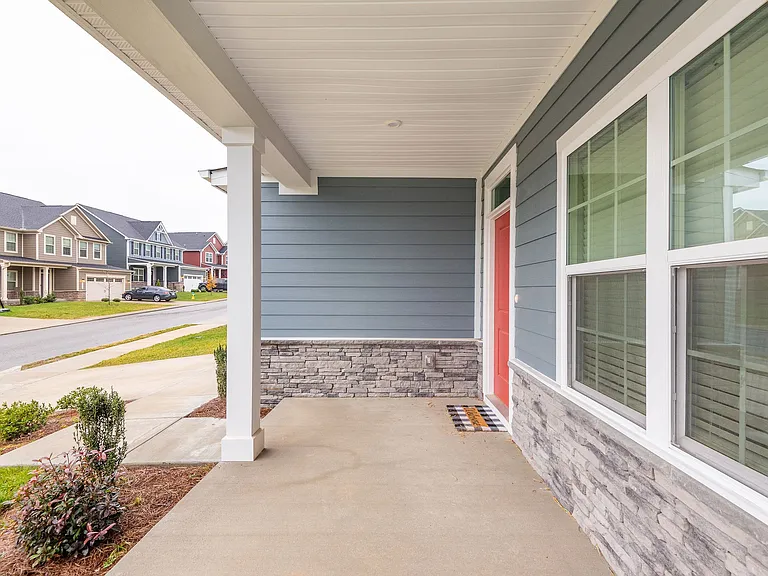 815 Dean Dr — Photo 6