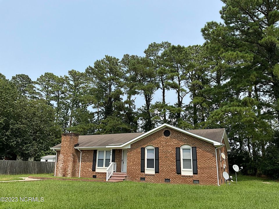 1st image of 658 Circle Drive