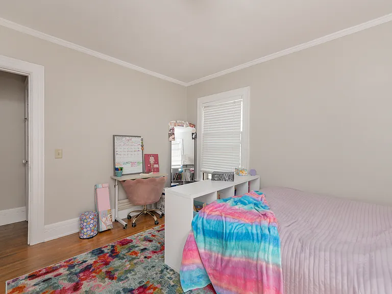 14 Audubon St #UPSTAIRS — Photo 8