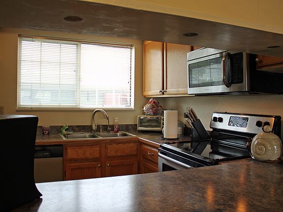 5th image of 3459 S Ammons St APT 4