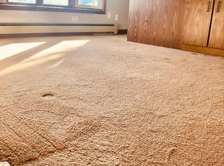 900 Stillwell Ave APT 1, Oshkosh, WI 54901