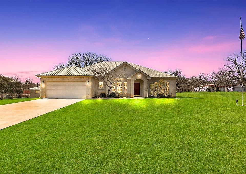 1st image of 416 Highland Drive