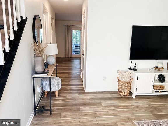 5th image of 1203 N Glen Dr #1203