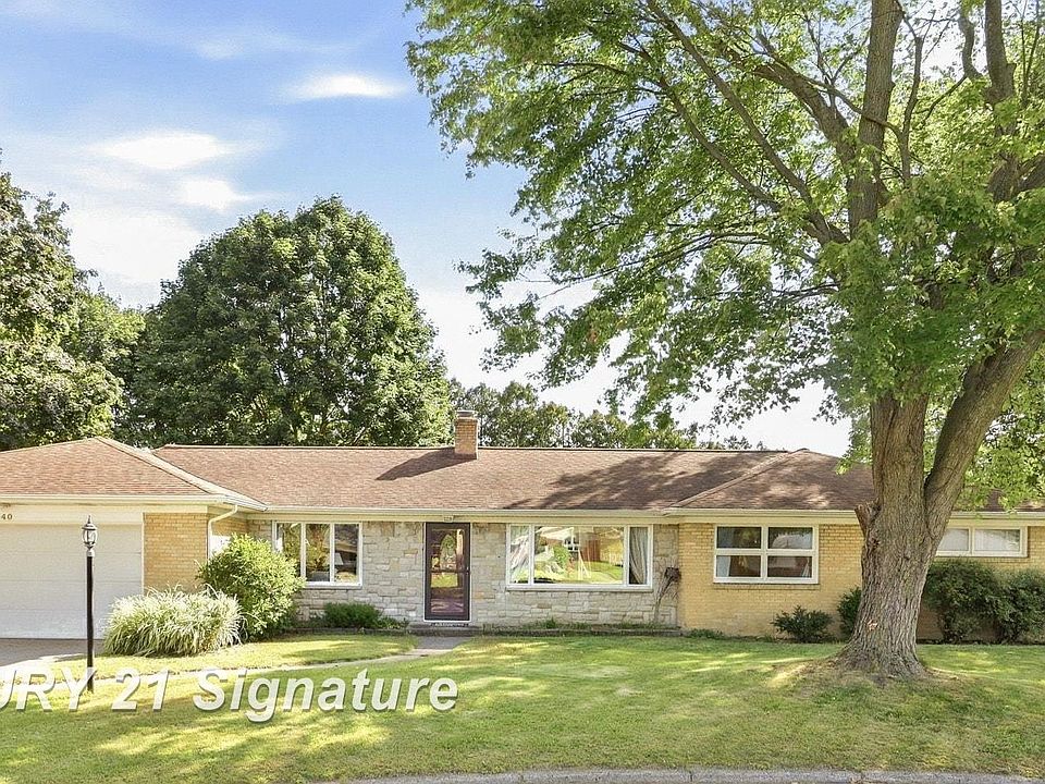 1st image of 40 Shadyside Ct