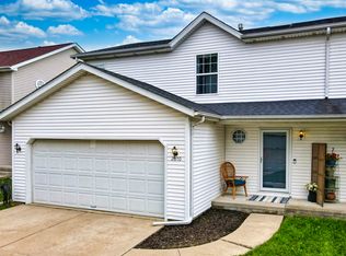 2610 Carrington Ln, Bloomington, IL 61705