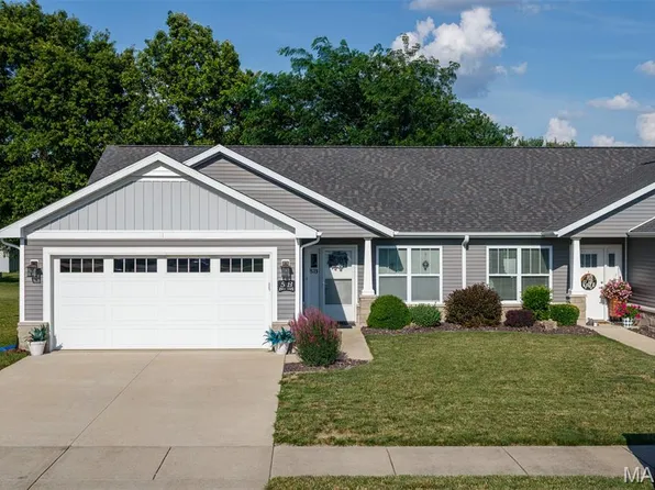 5 Willow Ln Unit B, Highland, IL 62249
