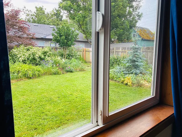 Bedrooom Window
