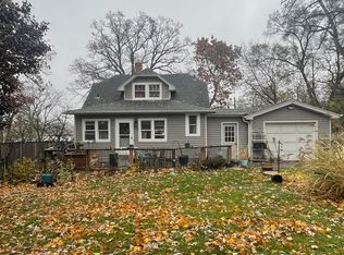 21557 W Birch St, Lake Villa, IL 60046