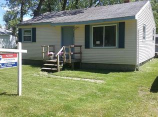 1484 E Scottwood Ave, Burton, MI