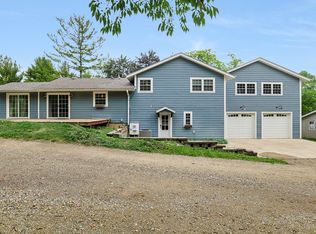 1918 Deerpass Rd, Marengo, IL 60152