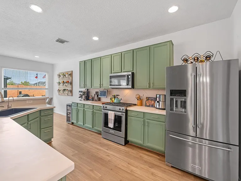 18210 Juniper Creek Ln — Photo 11