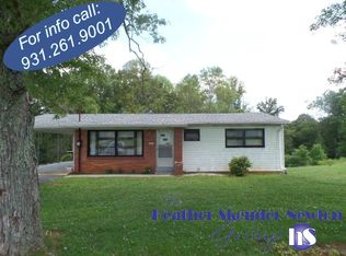 1575 Rickman Rd, Livingston, TN 38570