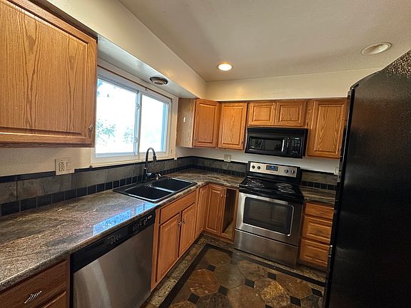 3rd image of 7755 E Quincy Ave #19