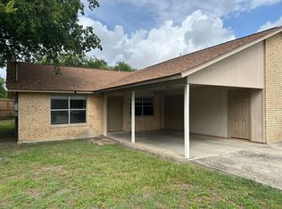 1324 S Mesquite Ave, New Braunfels, TX 78130