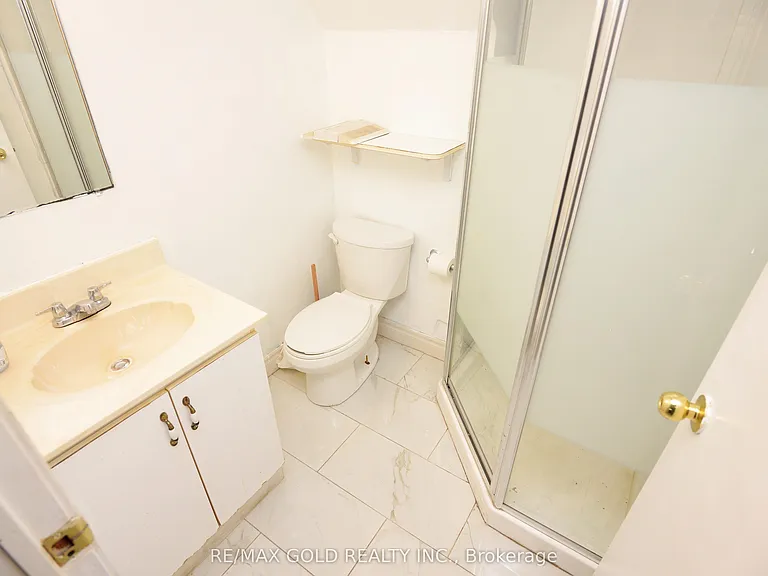 9 Ravenswood Dr #BASEMENT — Photo 16
