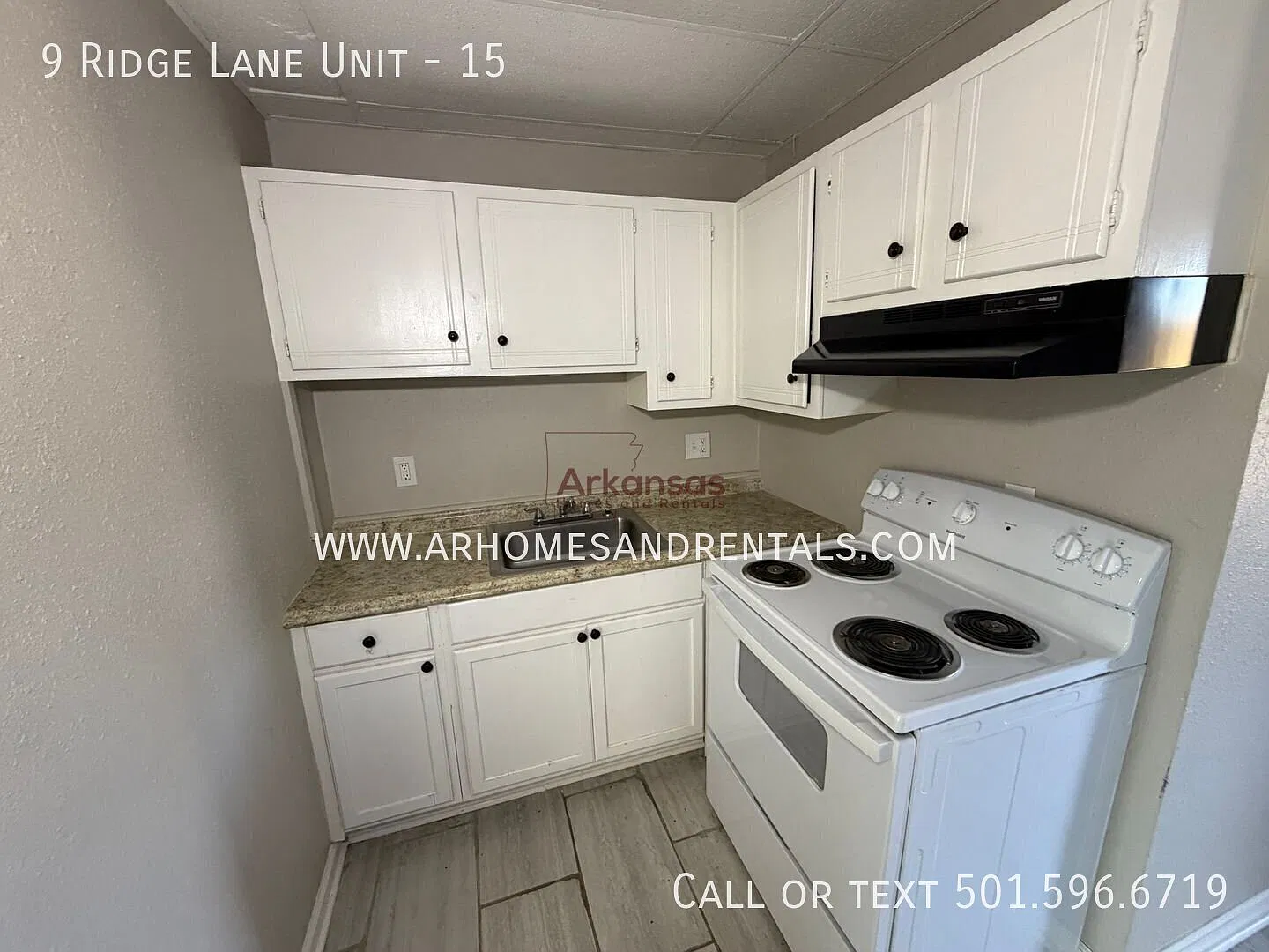 Pinnacle View Apts. | 2 Bedrooms | 1 Bathroom | 1/2 Off First Month's Rent — Photo 4