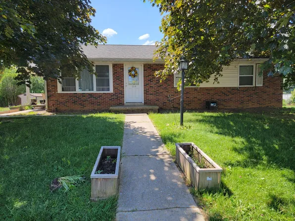 104 Nancy Dr, Myerstown, PA 17067