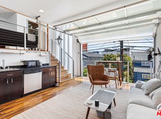 24 Westminster Ave APT 2, Venice, CA 90291