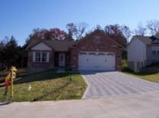 313 Thomas Ave, Desoto, MO 63020