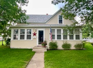 515 3rd Ave W, Mobridge, SD 57601