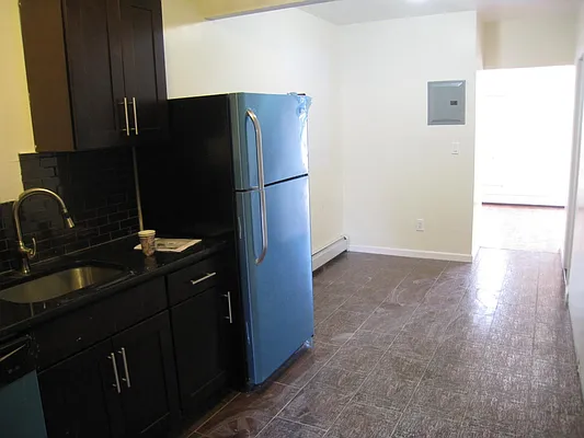 Rented by Douglas Elliman | media 30