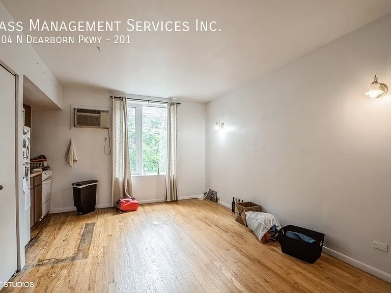 1504 N Dearborn Pkwy, Chicago, IL — Photo 72