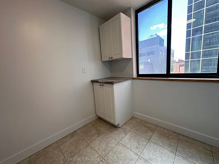 20 Saint Patrick St #812 — Photo 10