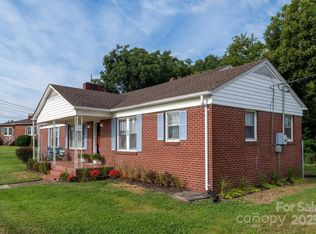 420 Virginia St SW, Lenoir, NC 28645