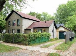 1121 N 6th St, Niles, MI 49120