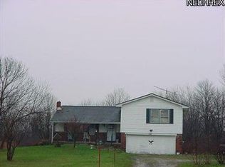 1734 County Line Rd, Geneva, OH 44041