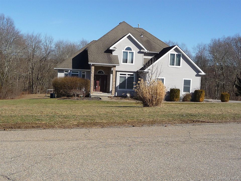 1st image of 49 Lane Gate Drive