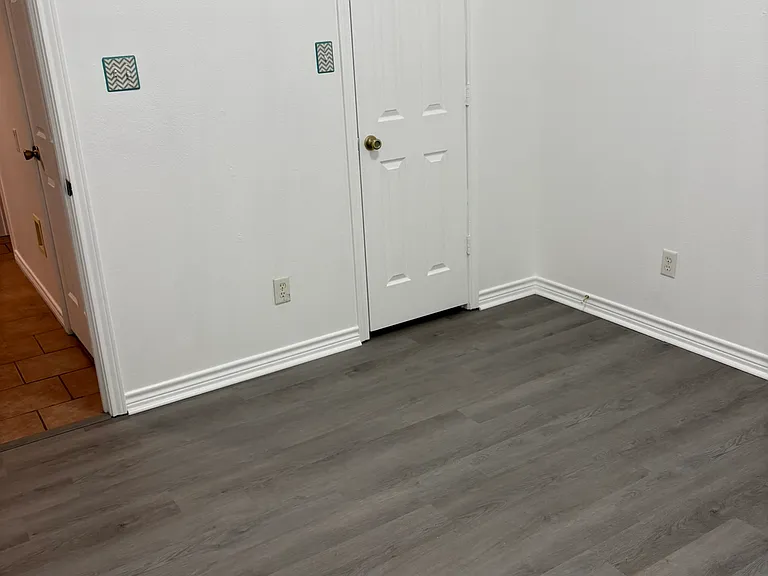 832 Hickory Dr #B — Photo 9