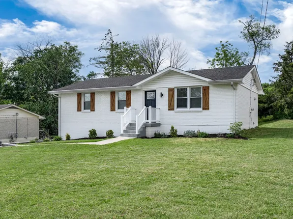 143 Evergreen Cir, Hendersonville, TN 37075