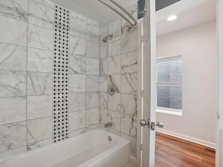 2241 Prout St SE — Photo 13
