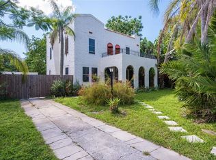 4910 Alcazar Way S, Saint Petersburg, FL 33712