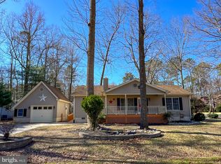 2 Galley Ln, Ocean Pines, MD 21811