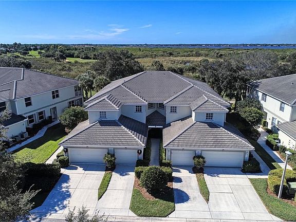 2nd image of 3313 Grand Vista Ct Unit 202