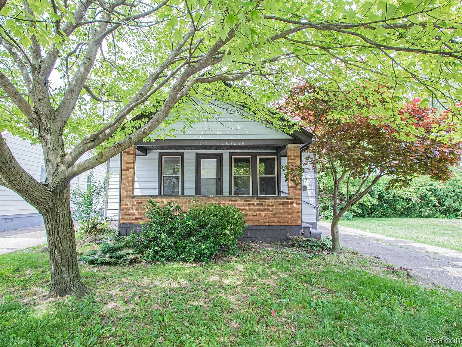 24917 Dale Ave photo 1