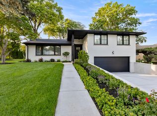 820 N Merrill St, Park Ridge, IL