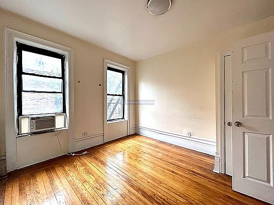 4th image of 526 W 161st St APT 13