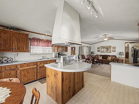 3rd image of 1801 W 92nd Avenue LOT 297