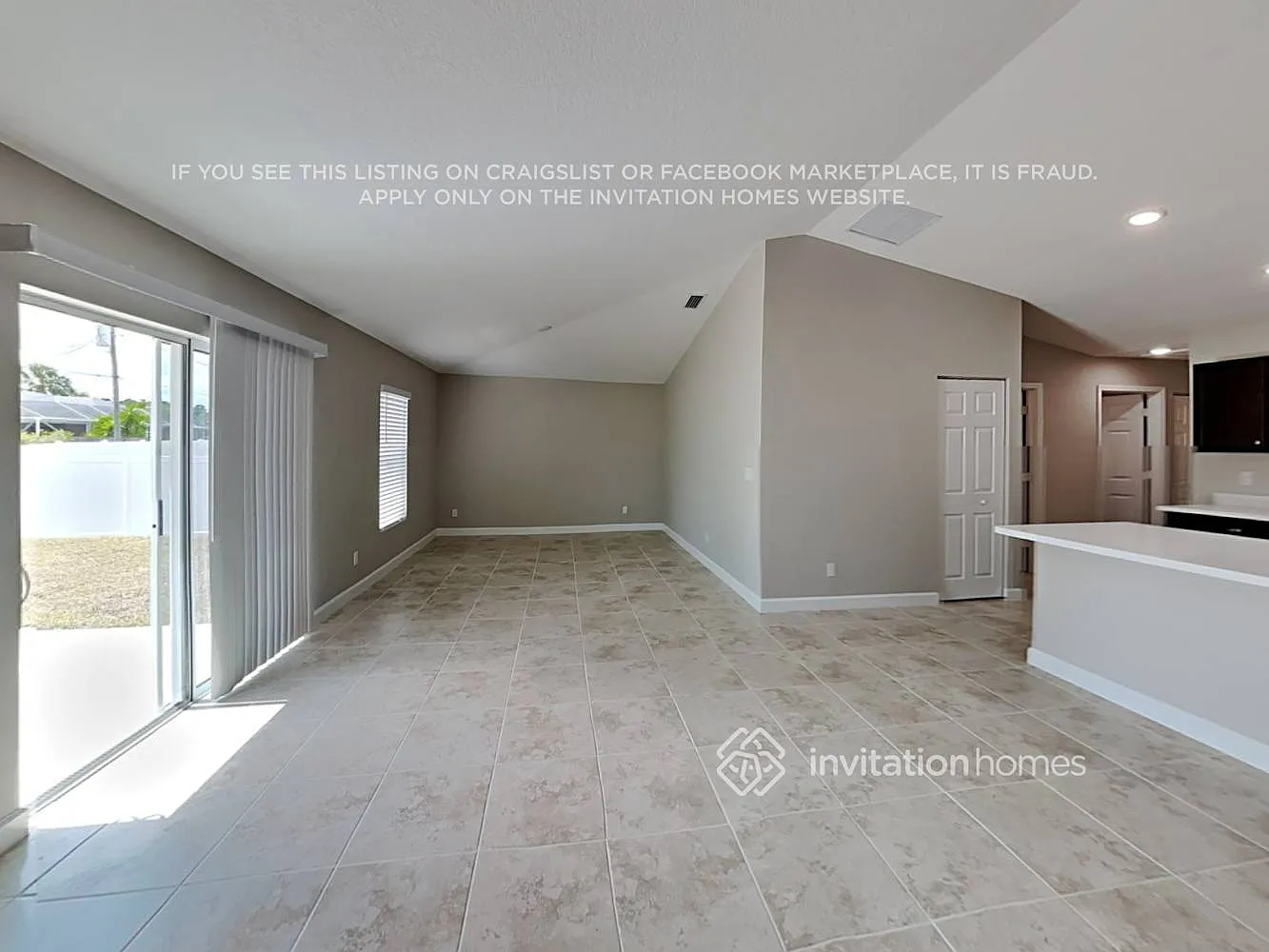 338 Hammonton St SW Palm Bay, FL 32908 — Photo 4