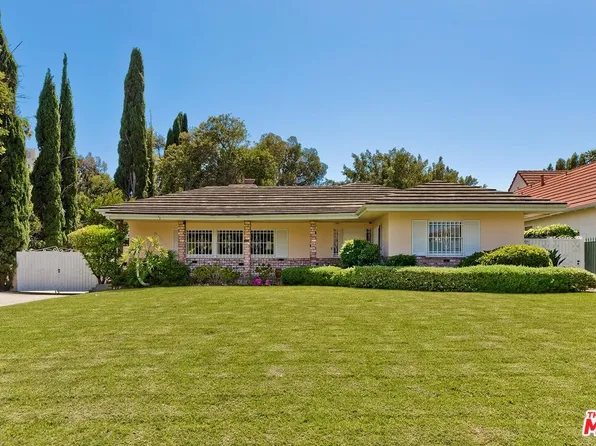 831 S Beverly Glen Blvd, Los Angeles, CA 90024