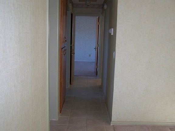 4th image of 56616 Carlyle Dr