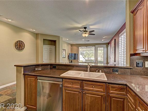 4th image of 4496 Largo Cantata St
