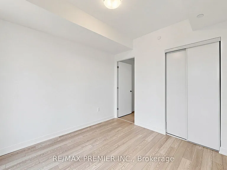 634 Church St #3305 — Photo 17