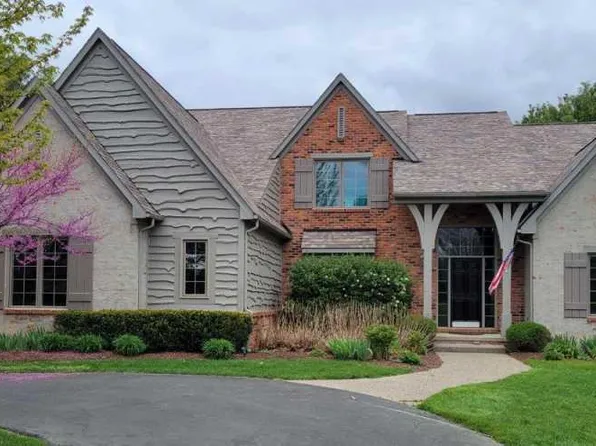 768 Shrewsbury Dr, Clarkston, MI 48348