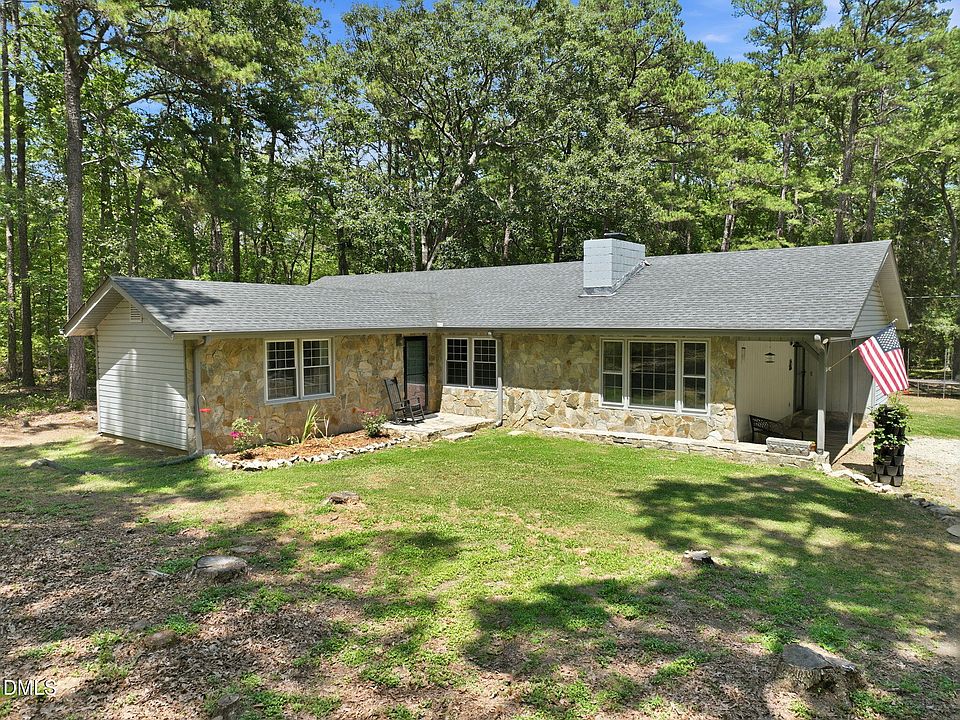 1st image of 908 Chambers Rd