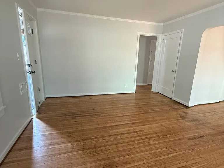 3325 SE 25th Ave — Photo 11